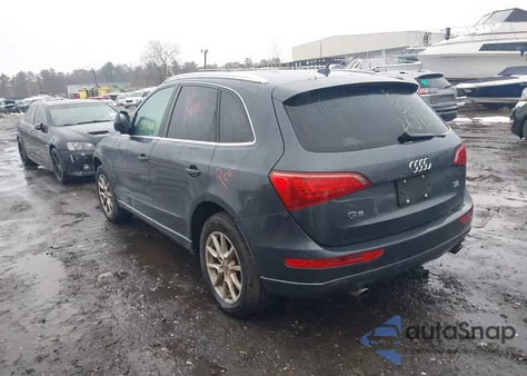 2010 Audi Q5 3.2 Premium из США, поврежденный, VIN WA1LKAFP5AA064378